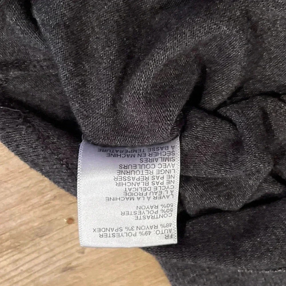 Women’s Grey White crew neck Signorelli Statement Sweater Size L - Picture 5 of 6